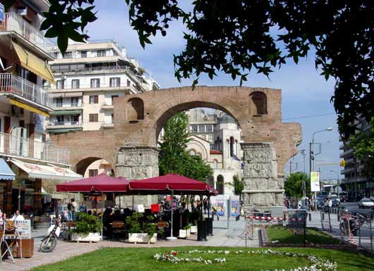 Roman Arch of Galerius in Thessaloniki - click to close
