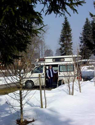 Camp in snow near Austrian border - click to close