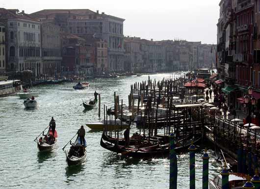 Gondolas on Grand Canal - click to close