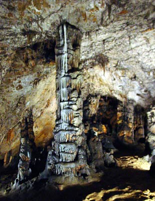 Baradla Cave at Aggtelec - click to close